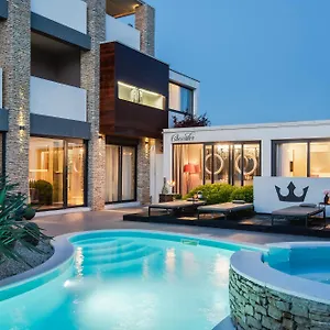 Boutique Chevalier By Bura - Adults Only Отель